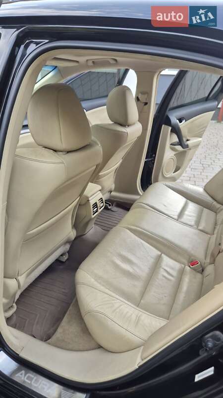 Седан Acura TSX 2011 в Львові