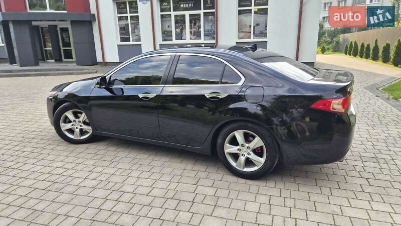 Седан Acura TSX 2011 в Львове