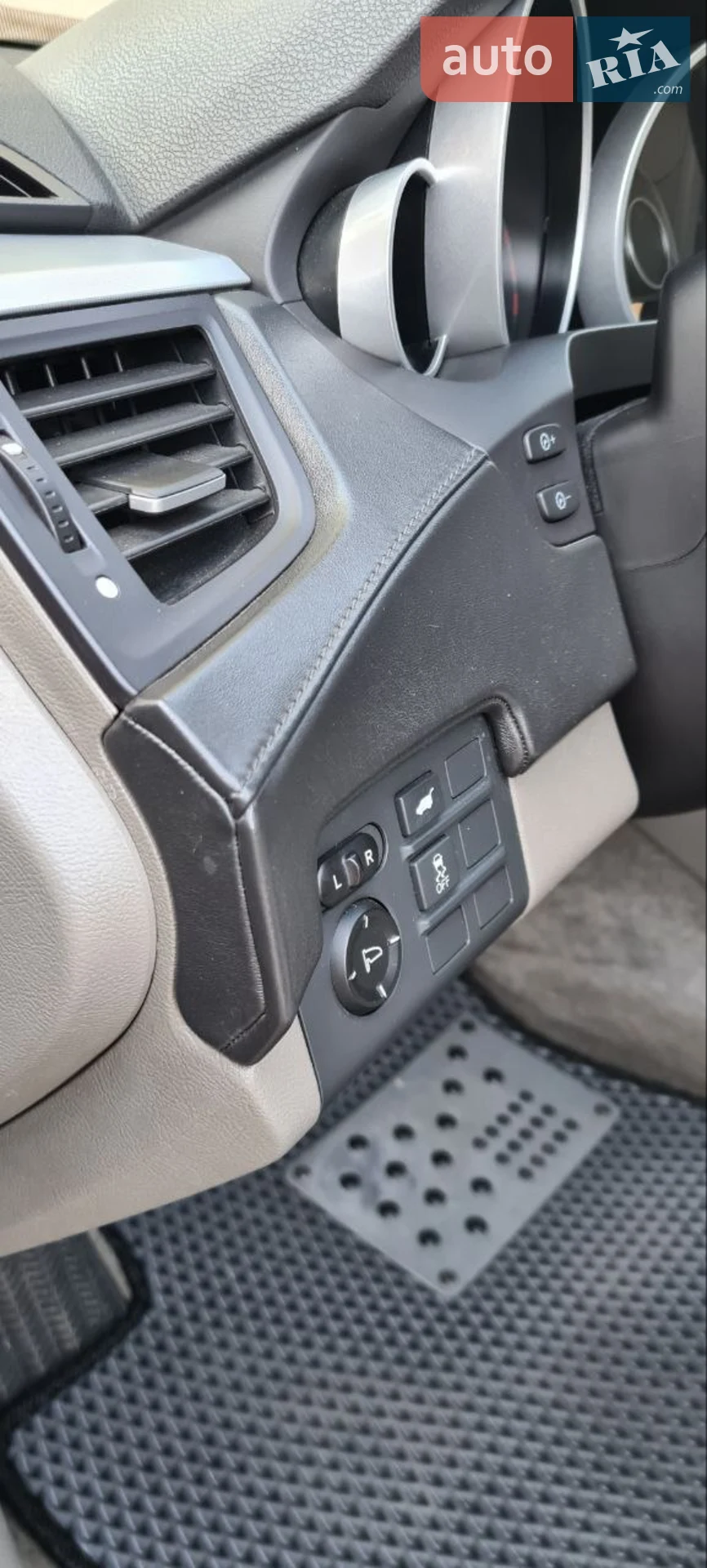 2011 Acura ZDX - мініатюра 28