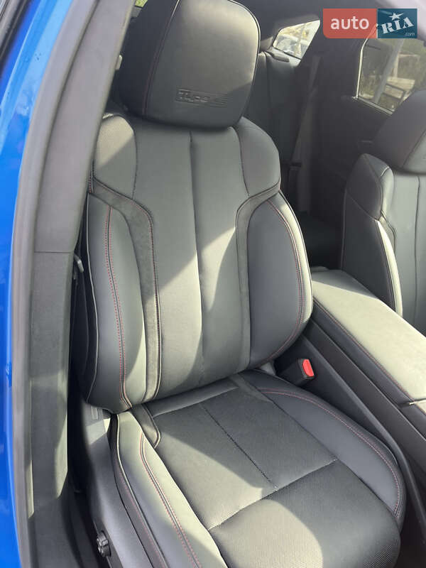 Внедорожник / Кроссовер Acura ZDX 2024 в Львове