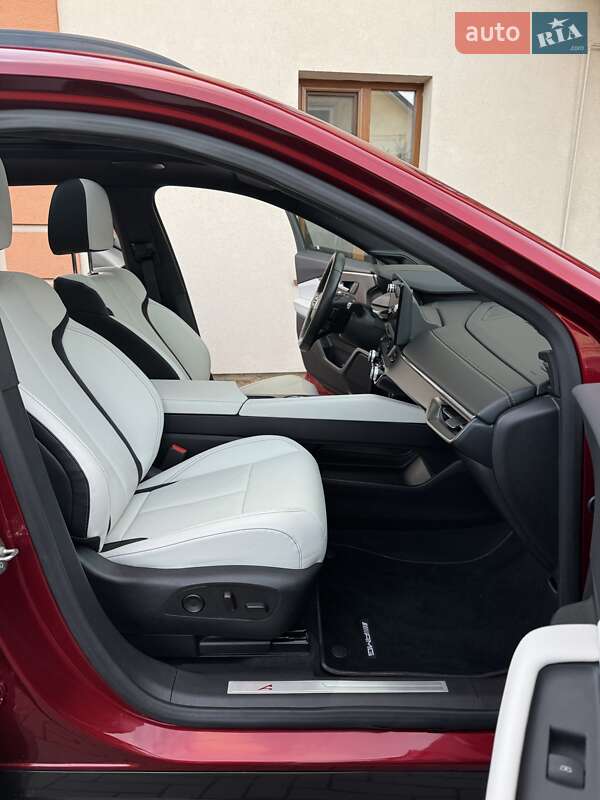 Внедорожник / Кроссовер Acura ZDX 2024 в Нововолынске