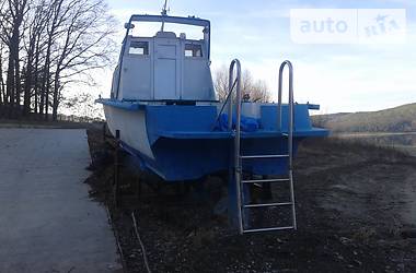 Катер Адмиралтеец 371 1982 в 