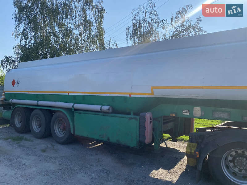 ADR Trailers CTS 4 1998
