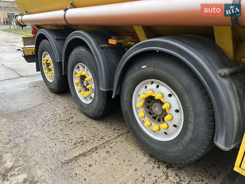 Цистерна полуприцеп ADR Trailers CTS 4 2003 в Киеве