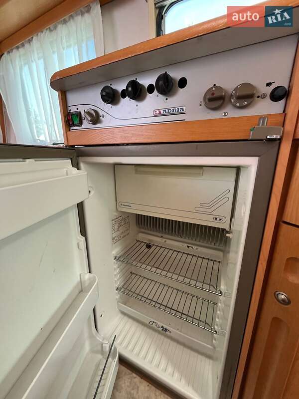 Прицеп дача Adria Adria 2002 в Житомире фото 18 Прицеп дача Adria Adria 2002 в Житомире