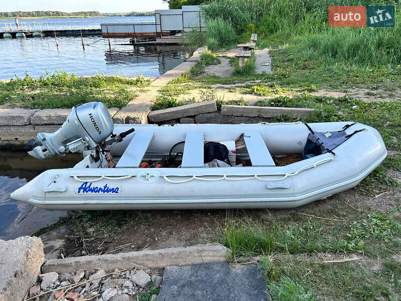Лодка Adventure M-400 2015 в Кривом Роге