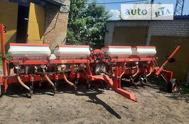 Сеялка точного высева пневматическа Agromaster Planter 2013 в Барвенкове