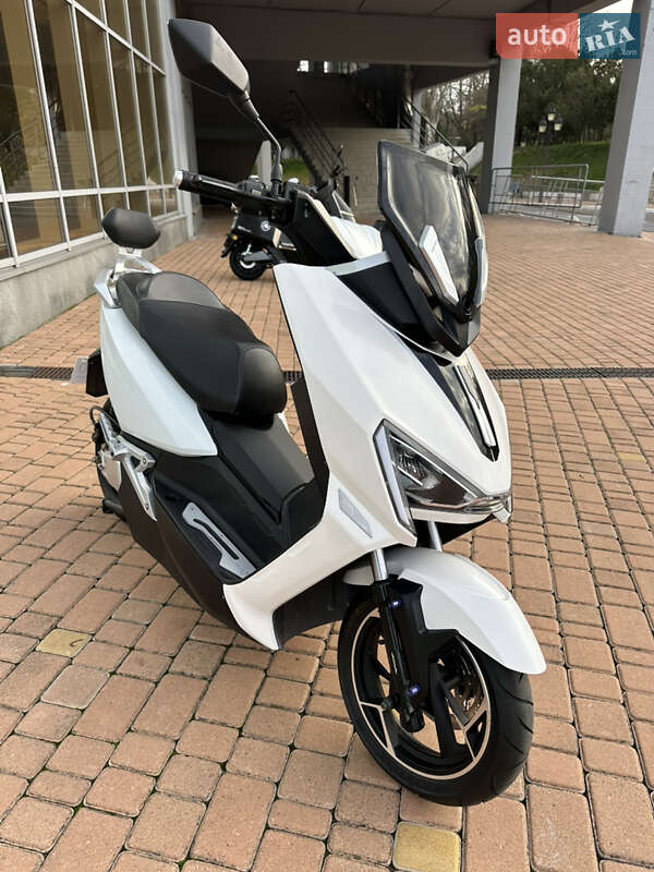 Мотоцикл Без обтекателей (Naked bike) AIMA Crystal 2025 в Одессе фото 6 Мотоцикл Без обтекателей (Naked bike) AIMA Crystal 2025 в Одессе