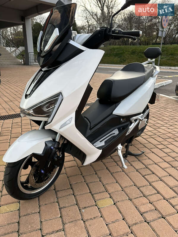 Мотоцикл Без обтекателей (Naked bike) AIMA Crystal 2025 в Одессе фото 9 Мотоцикл Без обтекателей (Naked bike) AIMA Crystal 2025 в Одессе