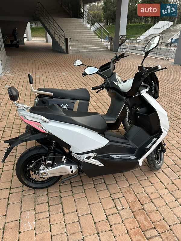 Мотоцикл Без обтекателей (Naked bike) AIMA Crystal 2025 в Одессе фото 17 Мотоцикл Без обтекателей (Naked bike) AIMA Crystal 2025 в Одессе