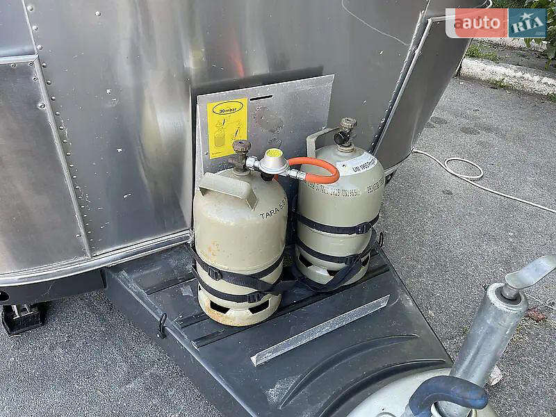 Дом на колесах Airstream International 2009 в Киеве