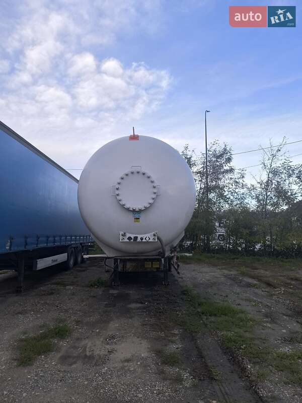Газовоз Akcelik Boru 2022 в Черновцах