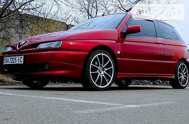 Хэтчбек Alfa Romeo 145 1995 в Киеве