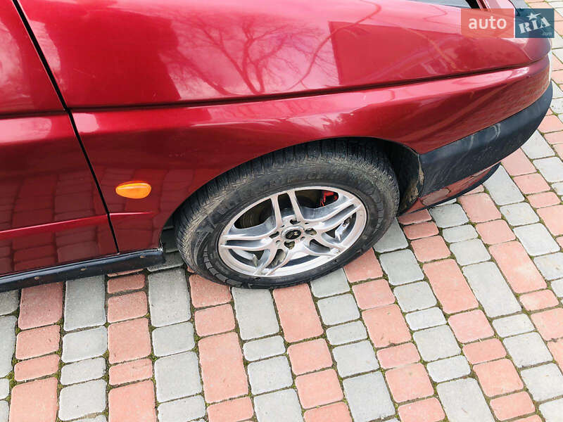Хетчбек Alfa Romeo 145 1997 в Овідіополі