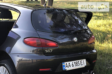 Хэтчбек Alfa Romeo 147 2007 в Киеве