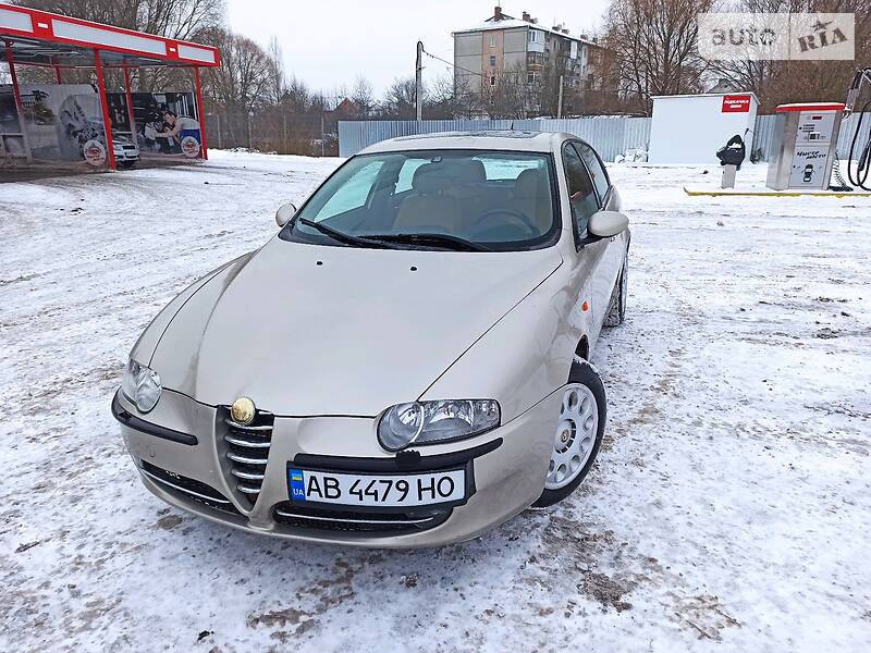 Хетчбек Alfa Romeo 147 2004 в Вінниці