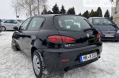 Хэтчбек Alfa Romeo 147 2009 в Львове