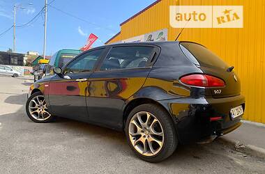 Хэтчбек Alfa Romeo 147 2007 в Киеве