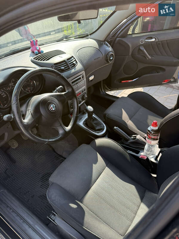 Хетчбек Alfa Romeo 147 2008 в Івано-Франківську