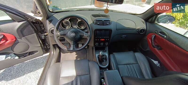 Хэтчбек Alfa Romeo 147 2002 в Ровно фото 8 Хэтчбек Alfa Romeo 147 2002 в Ровно