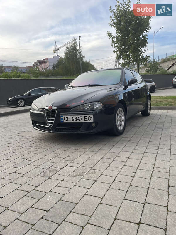 Хэтчбек Alfa Romeo 147 2008 в Ивано-Франковске