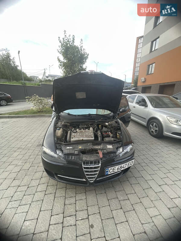 Хэтчбек Alfa Romeo 147 2008 в Ивано-Франковске