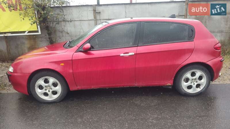Хэтчбек Alfa Romeo 147 2003 в Киеве фото 2 Хэтчбек Alfa Romeo 147 2003 в Киеве