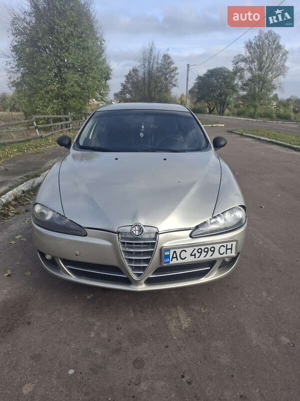 Хэтчбек Alfa Romeo 147 2005 в Лугинах фото 2 Хэтчбек Alfa Romeo 147 2005 в Лугинах