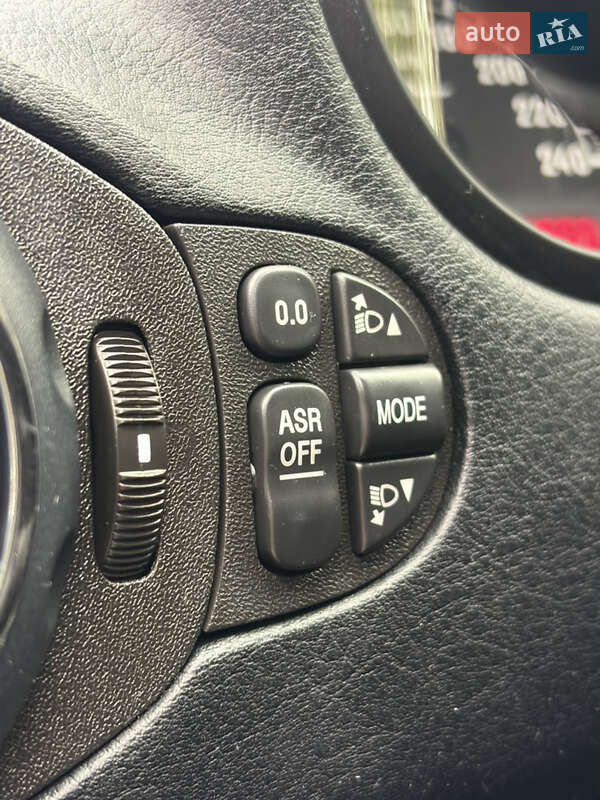 Хэтчбек Alfa Romeo 147 2009 в Киеве