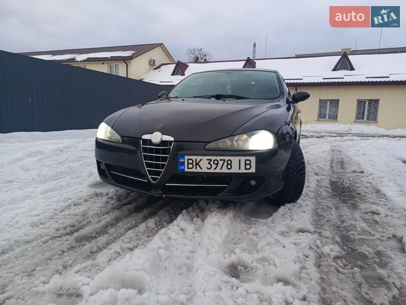 Хэтчбек Alfa Romeo 147 2007 в Остроге