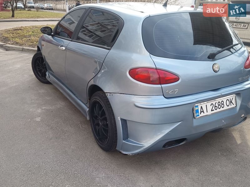 Хетчбек Alfa Romeo 147 2002 в Чернігові