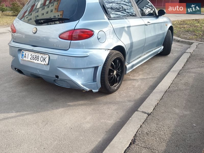 Хетчбек Alfa Romeo 147 2002 в Чернігові