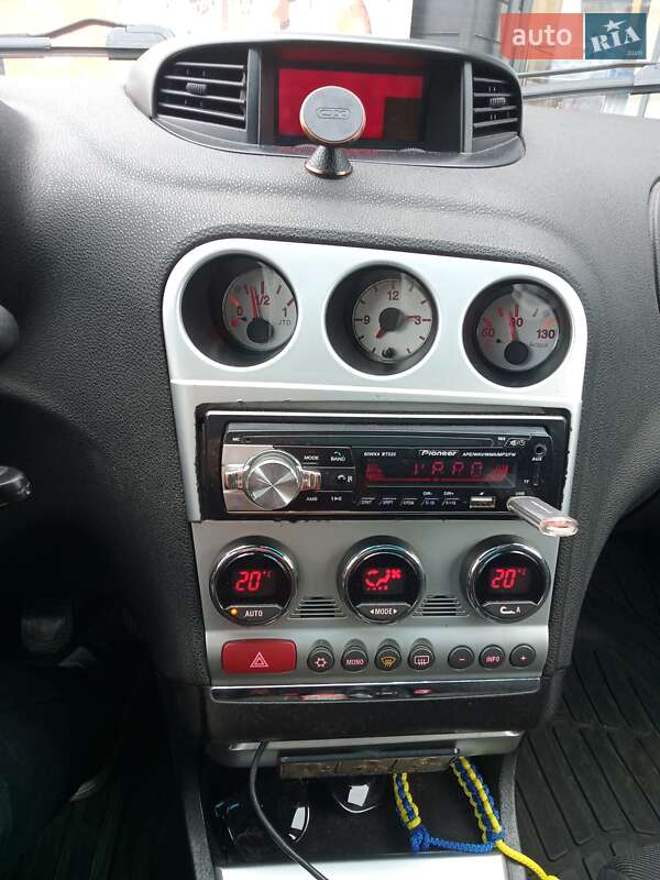 Седан Alfa Romeo 156 2002 в Броварах