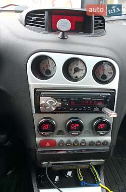 Седан Alfa Romeo 156 2002 в 