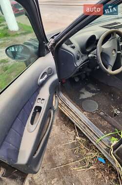 Седан Alfa Romeo 156 1999 в 