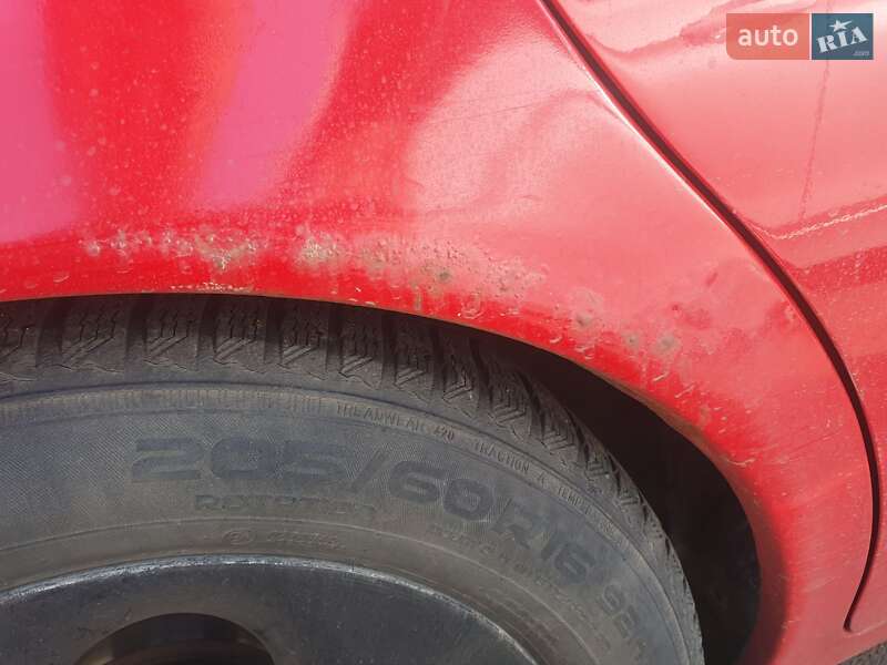 Седан Alfa Romeo 156 1998 в Святопетровское