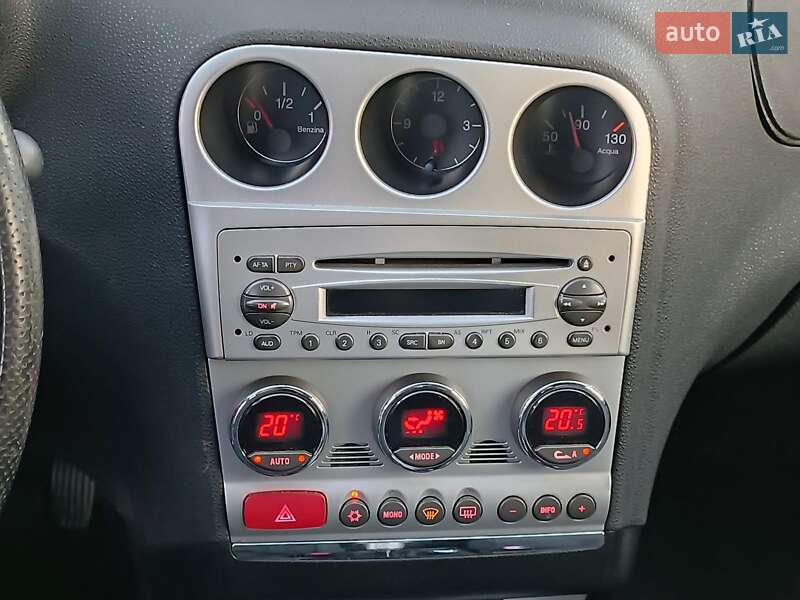 Седан Alfa Romeo 156 2002 в Харкові