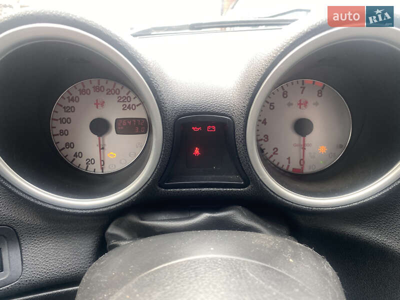 Седан Alfa Romeo 156 2003 в Львове фото 9 Седан Alfa Romeo 156 2003 в Львове