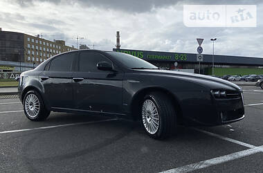 Седан Alfa Romeo 159 2007 в Киеве