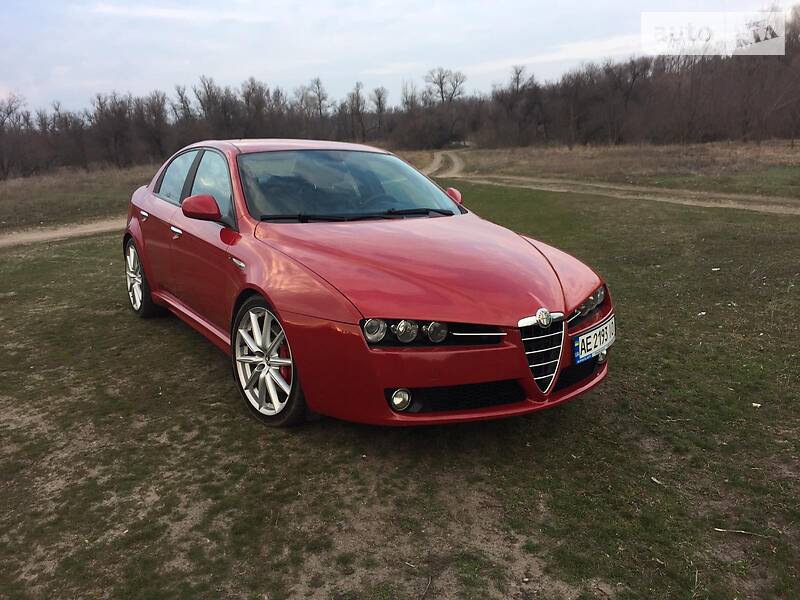 Седан Alfa Romeo 159 2008 в Днепре