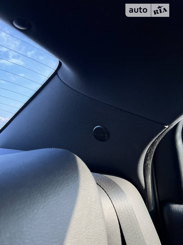 Седан Alfa Romeo 159 2010 в Рівному