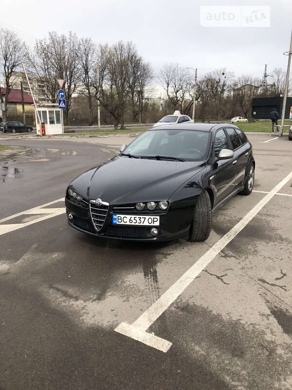 Универсал Alfa Romeo 159 2011 в Львове