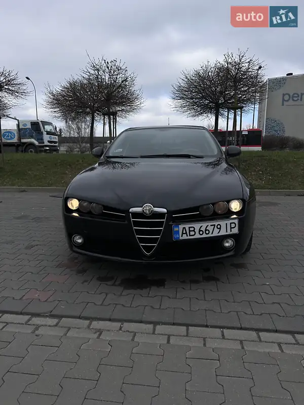 Alfa Romeo 159 2007 VIN ZAR93900007117562 фото оголошення 3 з 49