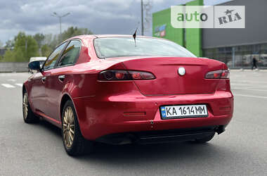 Седан Alfa Romeo 159 2006 в Києві