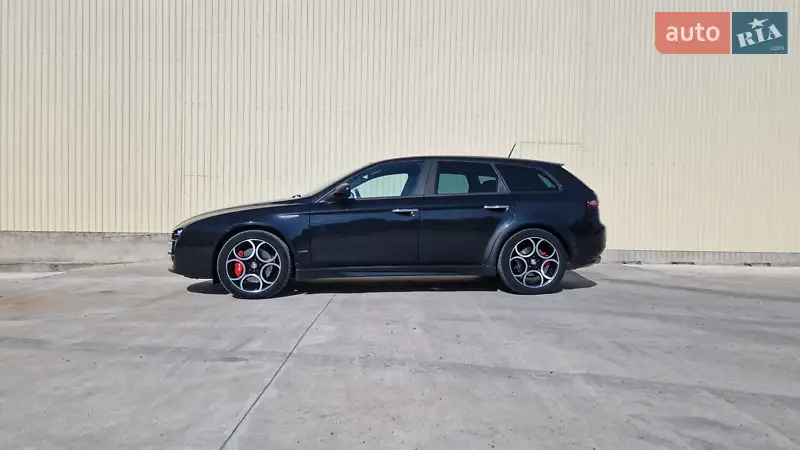 Універсал Alfa Romeo 159 2010 в 