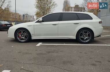 Универсал Alfa Romeo 159 2008 в Киеве