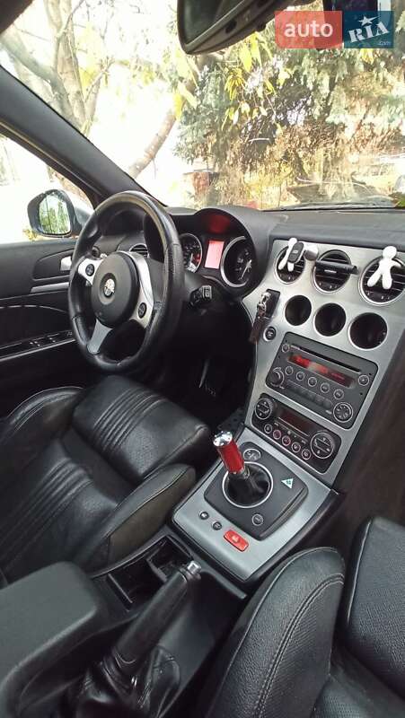 Седан Alfa Romeo 159 2010 в Дніпрі