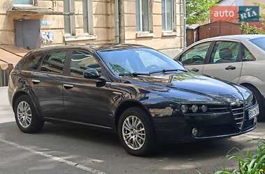 Универсал Alfa Romeo 159 2010 в 