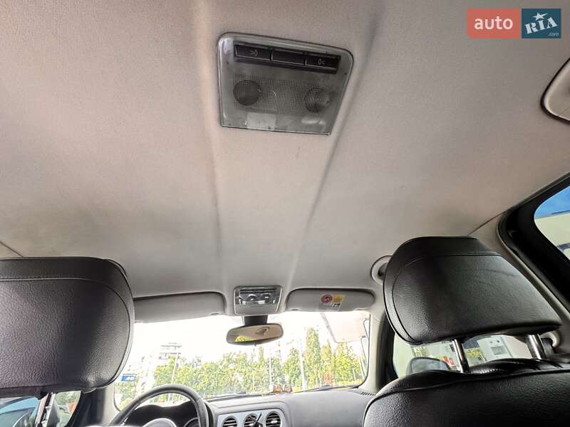 Седан Alfa Romeo 159 2006 в Киеве