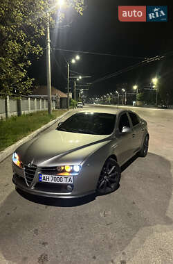 Седан Alfa Romeo 159 2007 в Днепре